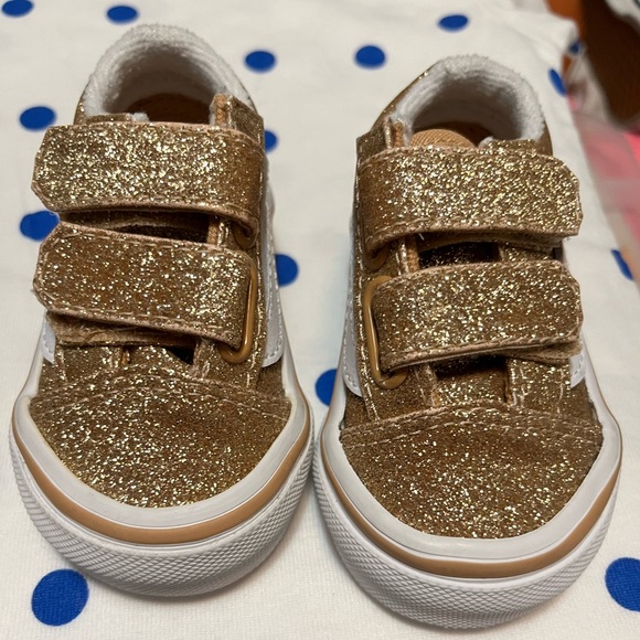 Toddler Old Skool Vans size 2 - Picture 1 of 6